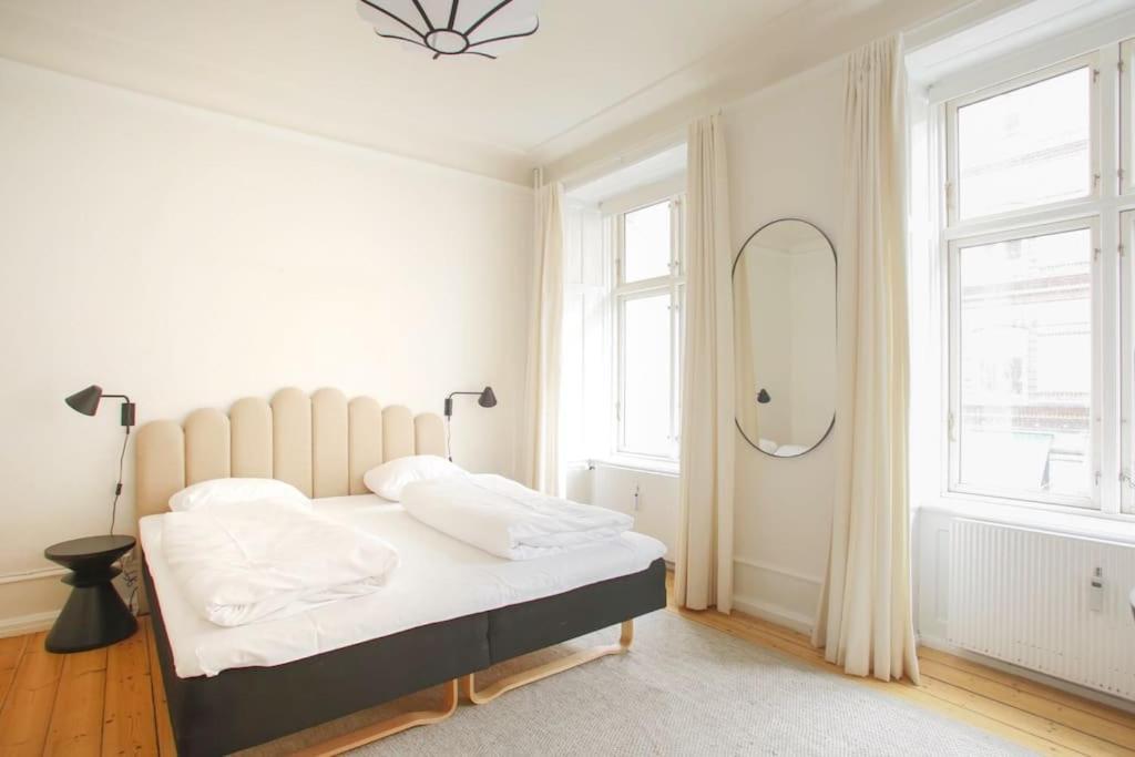 Large & Bright 3Br Apartment W Whirlpool Near Metro Копенгаген Екстер'єр фото
